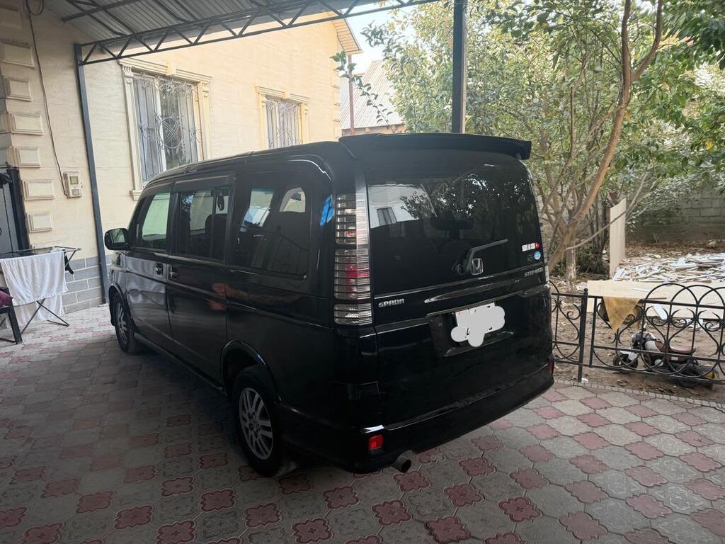 Honda Stepwgn: 2003 г., 2.4 л, Автомат, Газ, Минивэн: фото 2