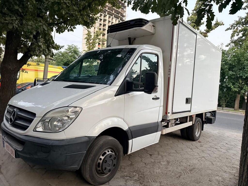 Mercedes-Benz Спринтер: 2011 г., 2.2 л, Механика, Бус: фото 2