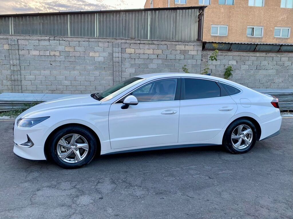 Hyundai Sonata: 2019 г., 2 л, Автомат, Газ, Седан: фото 4