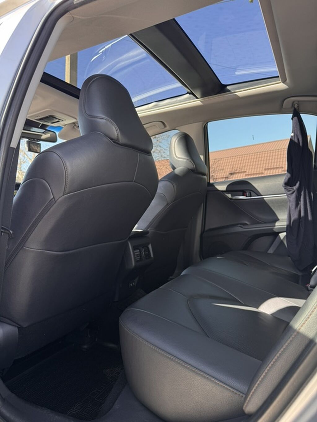 Toyota Camry: 2019 г., 2.5 л, Автомат, Бензин, Седан: фото 8
