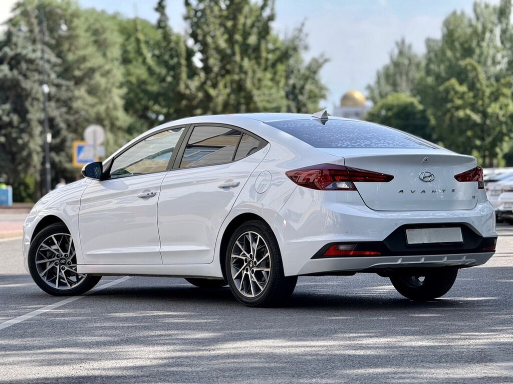 Hyundai Avante: 2019 г., 1.6 л, Вариатор, Бензин, Седан: фото 6