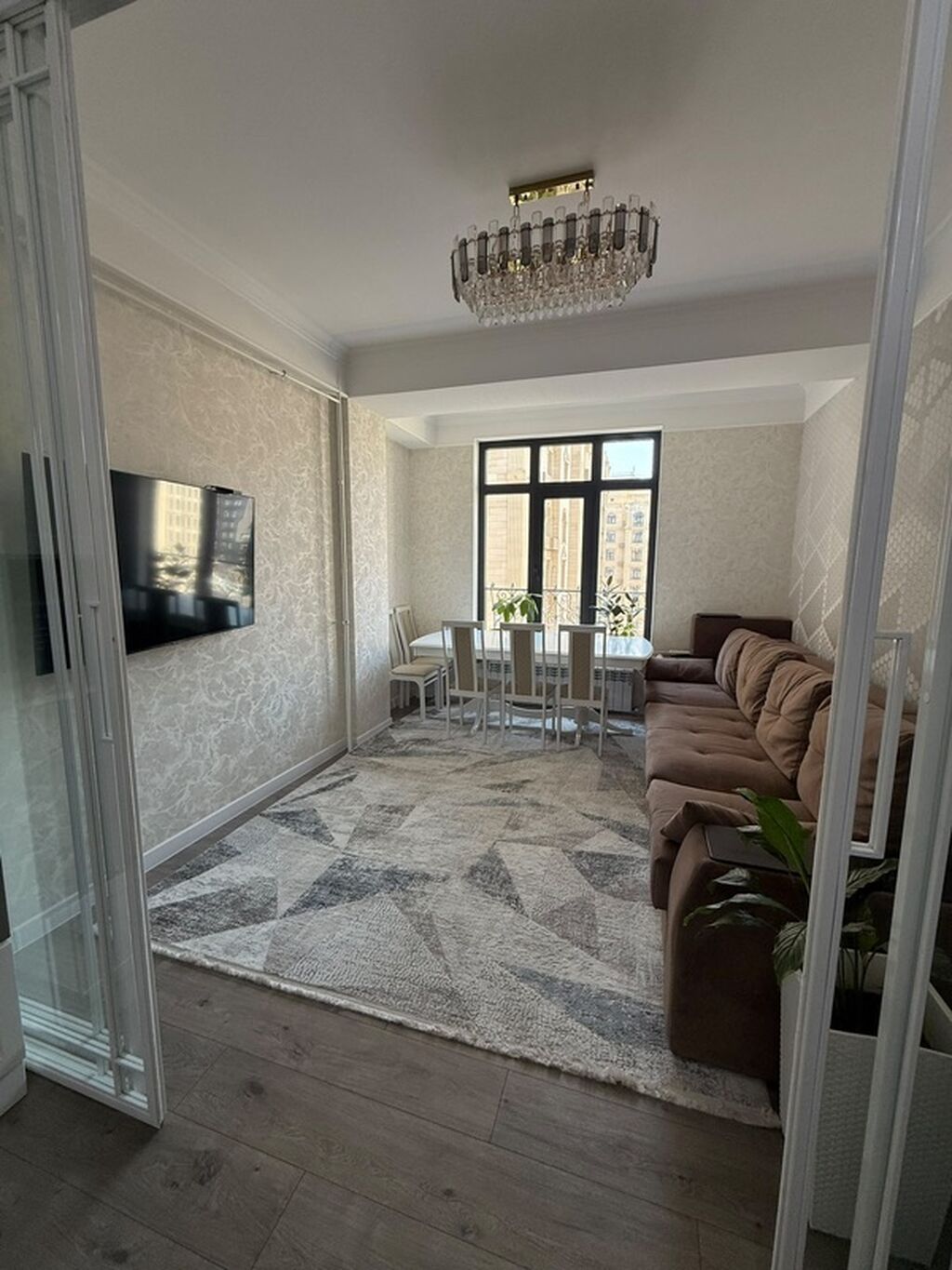 2 комнаты, 63 м², Асанбай мкр 5 этаж, Евроремонт: фото 4