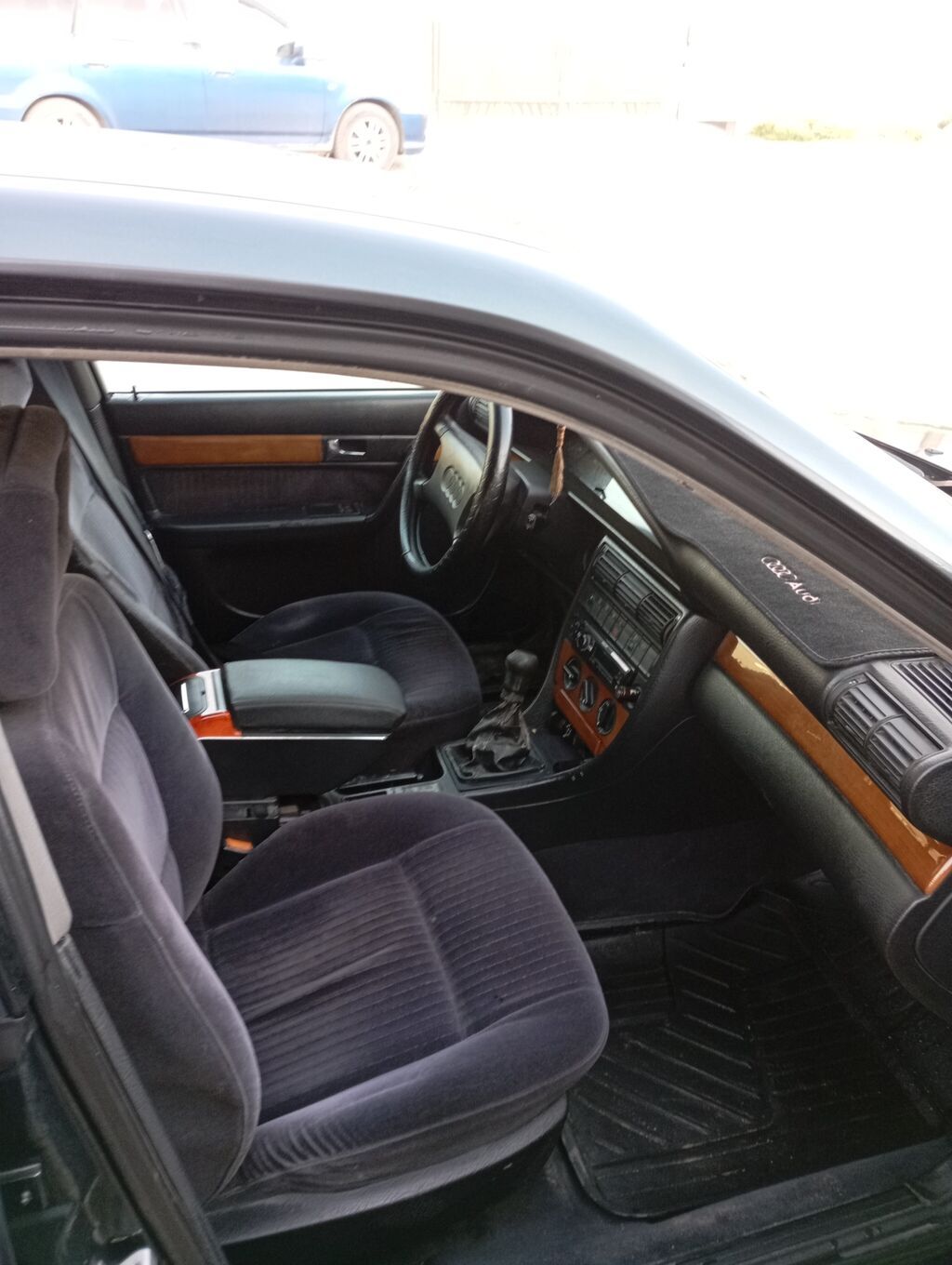 Audi 100: 1992 г., 2.8 л, Механика, Бензин, Универсал: фото 5