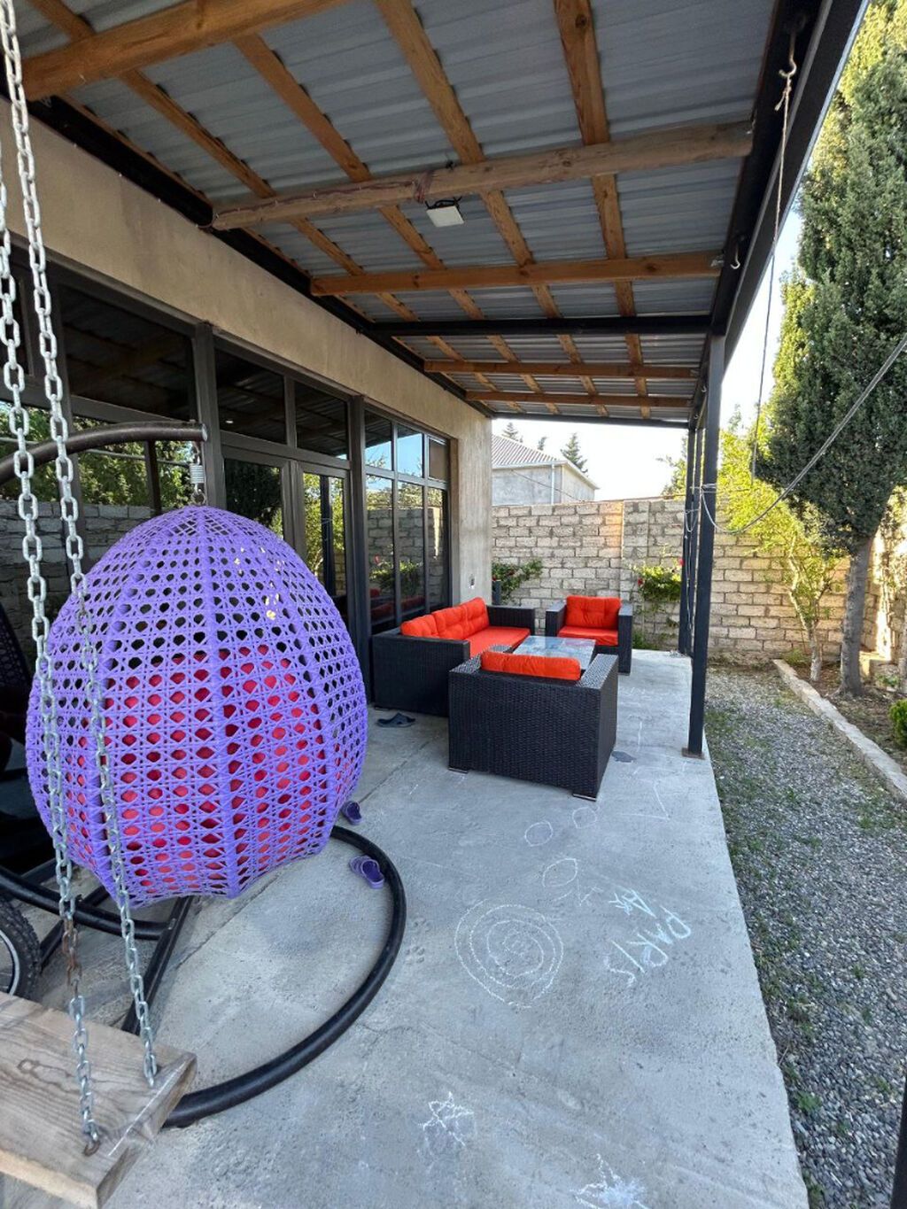 Buzovna 9 otaq, 347 kv. m, Yeni təmirli