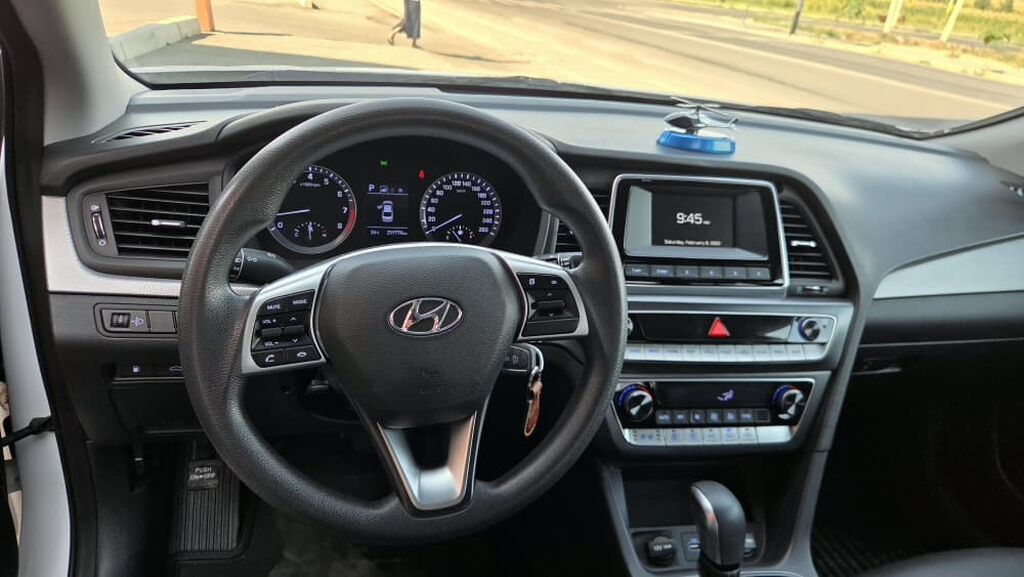 Hyundai Sonata: 2023 г., 0.2 л, Автомат, Газ, Седан: фото 5