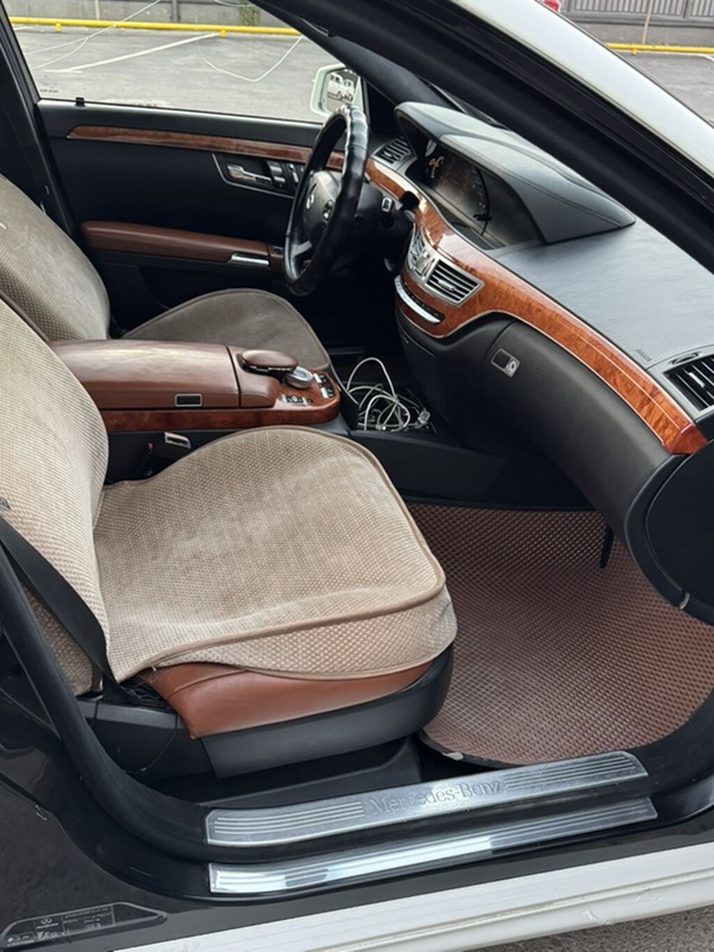 Mercedes-Benz S-Class: 2007 г., 5.5 л, Робот, Бензин, Седан: фото 7