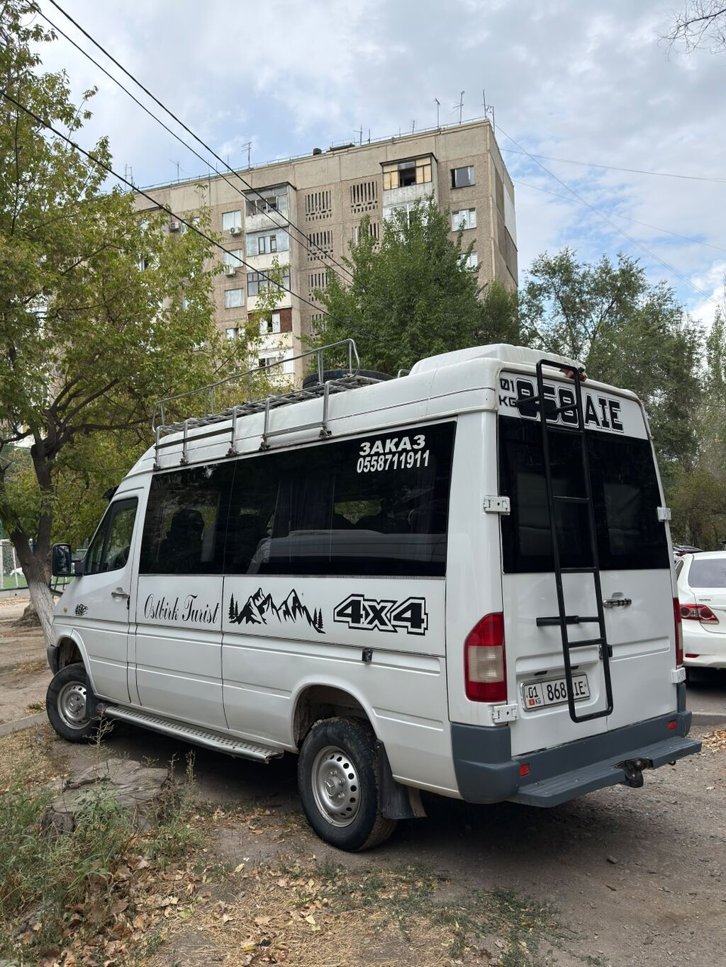 Mercedes-Benz Спринтер: 2001 г., 2.2 л, Механика, Дизель, Бус: фото 3