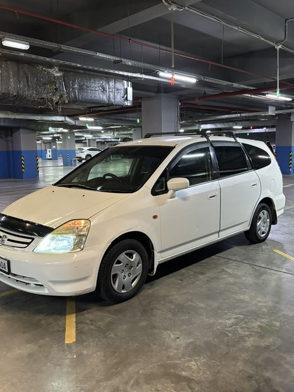 Honda Stream: 2001 г., 1.6 л, Автомат, Минивэн: фото 3