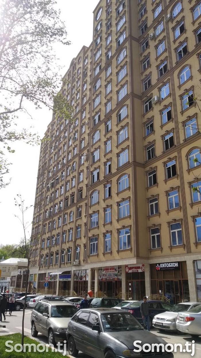 Продажа: Продается квартира: 3 комнаты, 106 кв. м., Душанбе на lalafo.tj Продается квартира: 3 комнаты, 106 кв. м., Душанбе в Душанбе