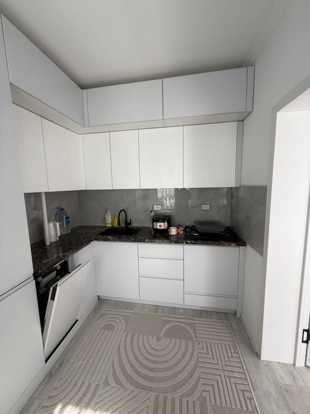 Студия, 32 м², Пишпек Элитка, 8 этаж, Косметический ремонт: фото 3