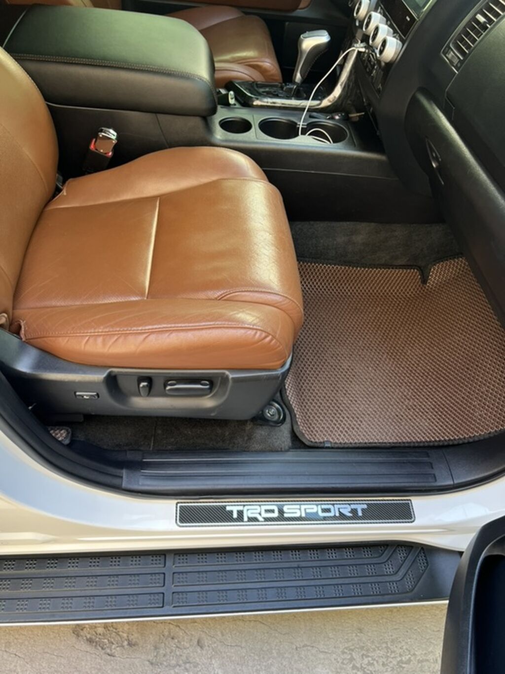 Продам Toyota Sequoia 2018, 5.7 л, TRD Sport: фото 8