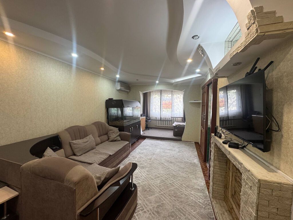 3 комнаты, 66 м², 8 мкр 104 серия, 3 этаж, Евроремонт: фото 8