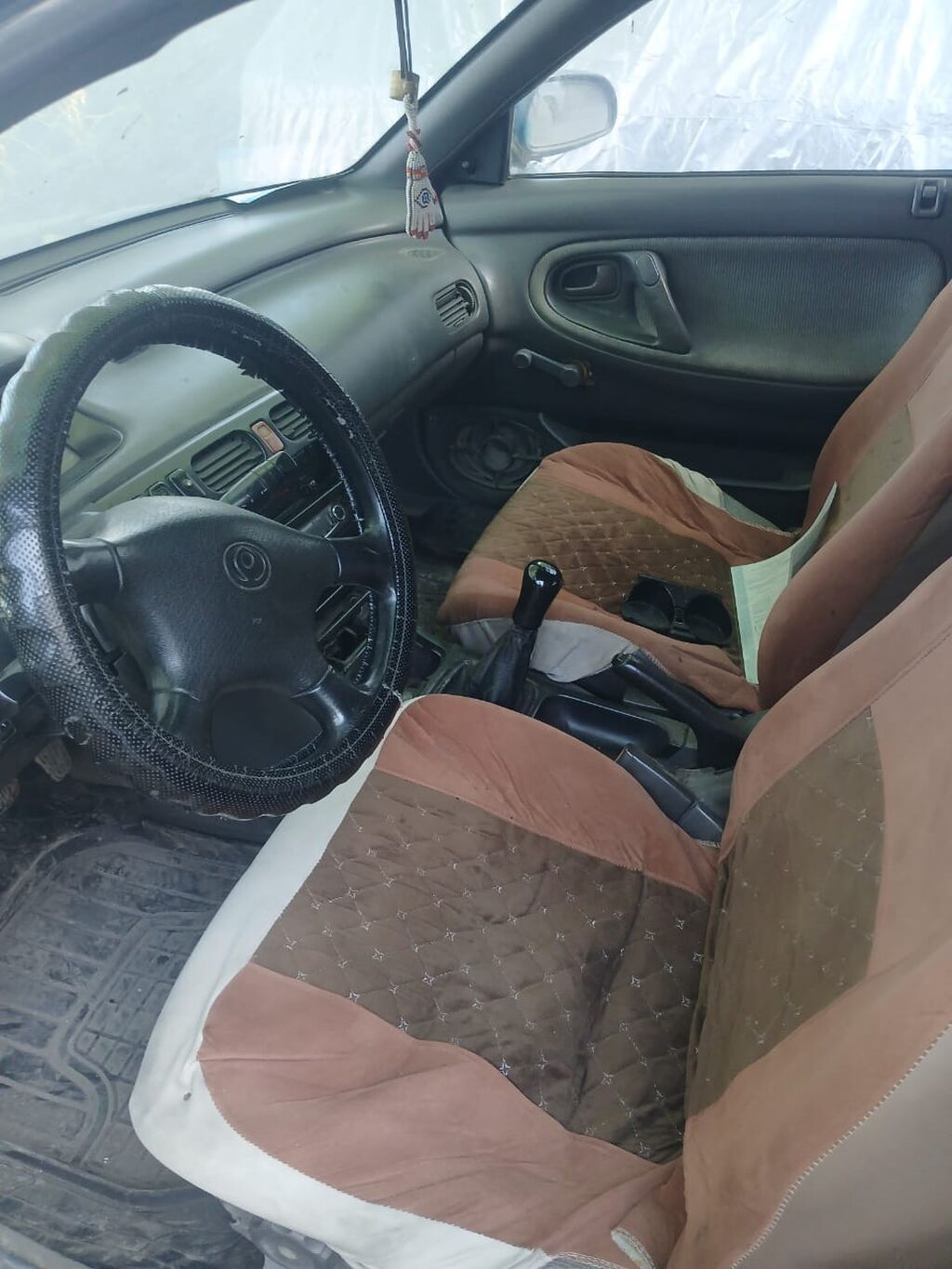 Mazda Cronos: 1992 г., 1.8 л, Механика, Бензин, Хэтчбэк: фото 6