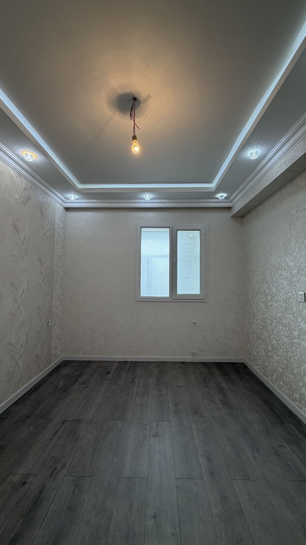 2 otaqlı, Yeni tikili, 44 kv. m