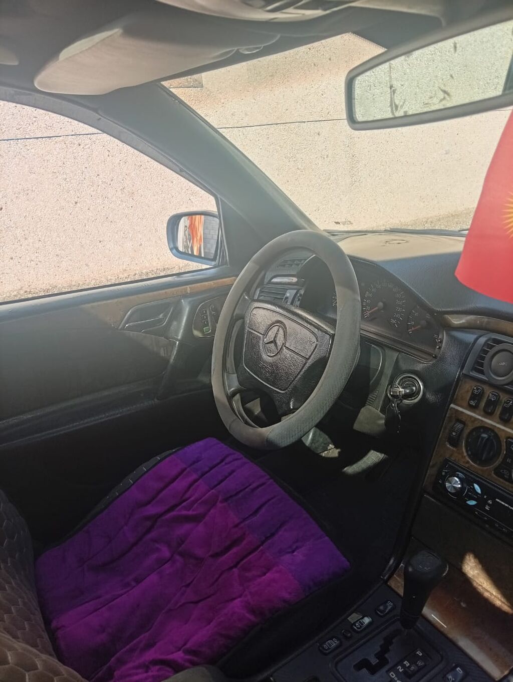 Mercedes-Benz E-Class: 1998 г., 3.2 л, Автомат, Бензин, Седан: фото 6