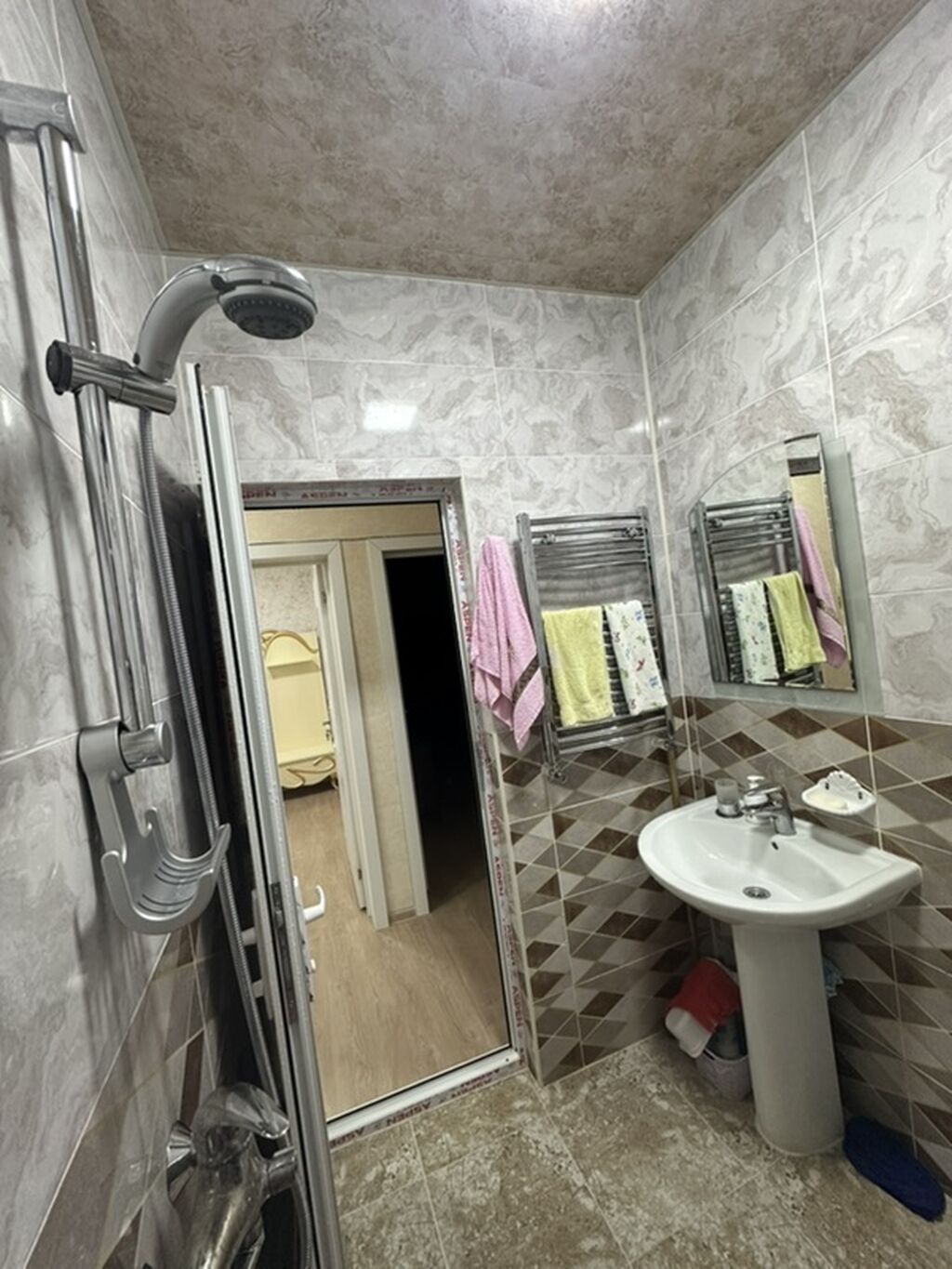 3 otaqlı, 75 kv. m, Kredit yoxdur, Yeni təmirli