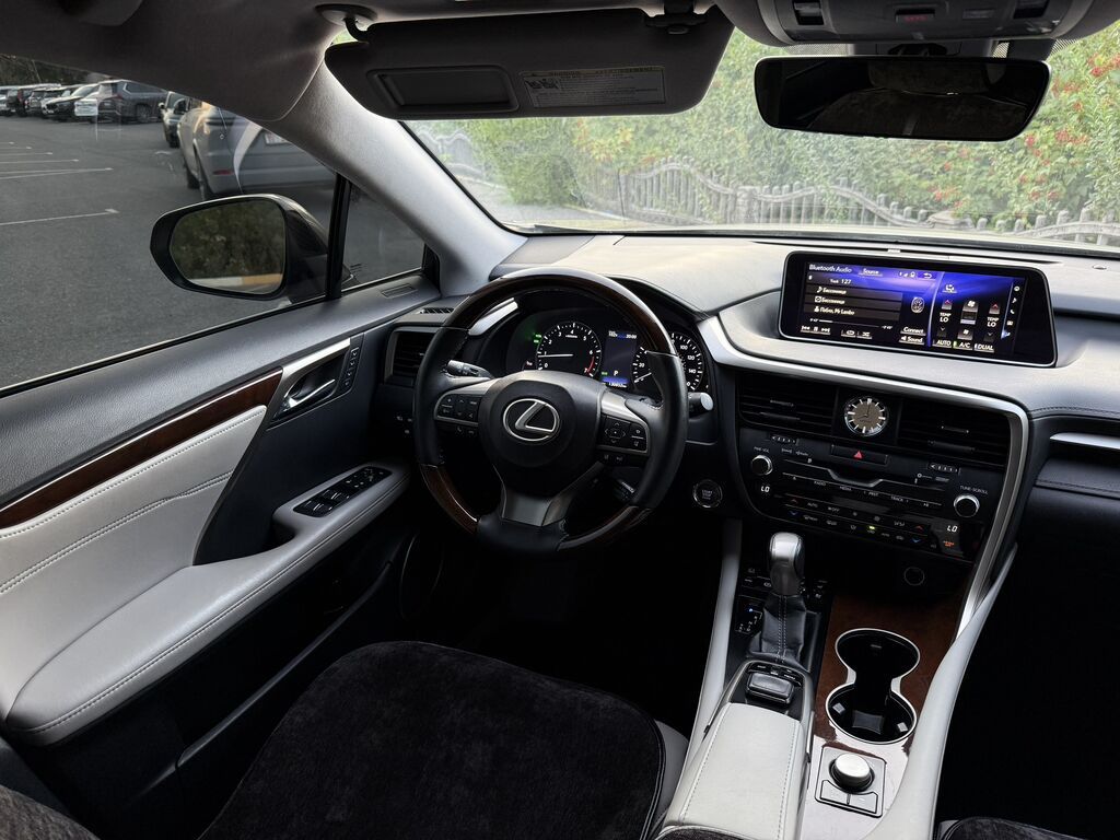Lexus RX: 2017 г., 3.5 л, Автомат, Бензин, Внедорожник: фото 8