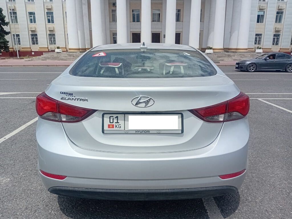 Hyundai Elantra: 2015 г., 1.8 л, Автомат, Бензин, Седан: фото 4