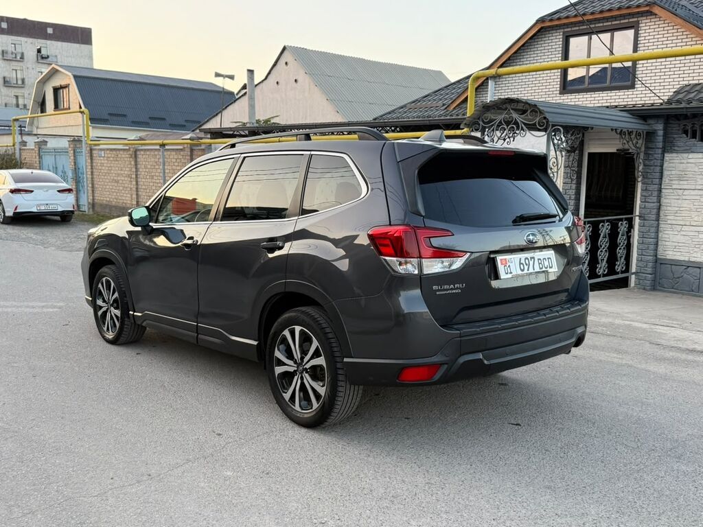 Subaru Forester: 2021 г., 2.5 л, Автомат, Бензин, Кроссовер: фото 4