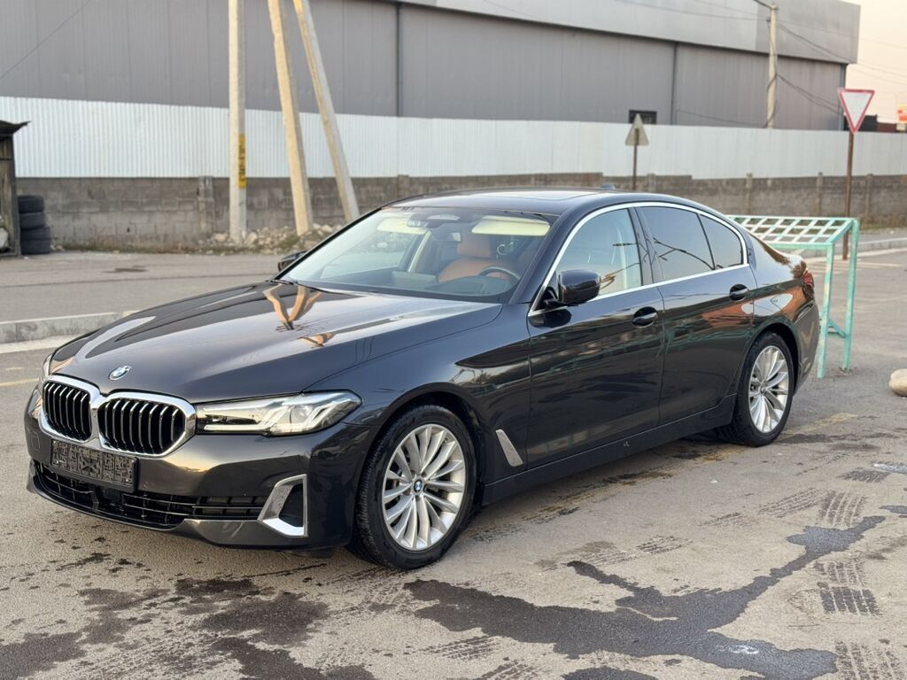 BMW 5 series: 2021 г., 2 л, Автомат, Бензин, Седан: фото 2