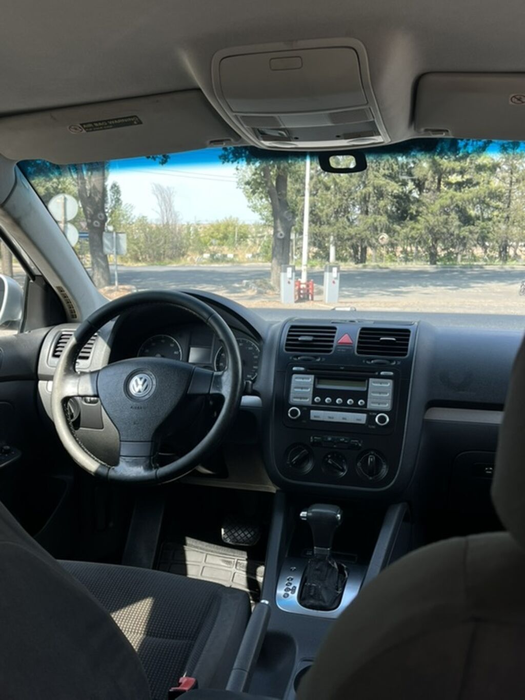 Volkswagen Jetta: 2009 г., 2.5 л, Автомат, Бензин, Седан: фото 5
