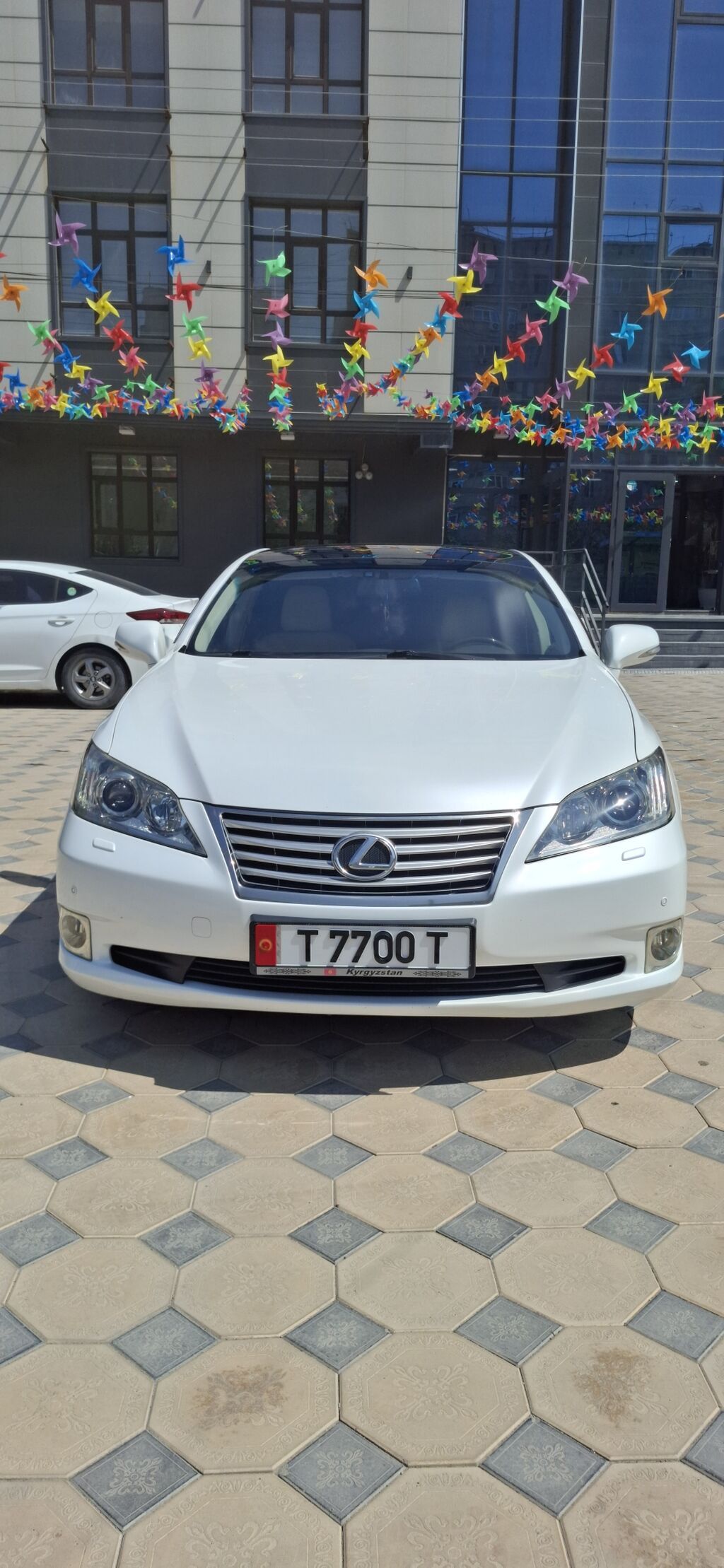 Lexus ES: 2011 г., 3.5 л, Автомат, Бензин, Седан: фото 2