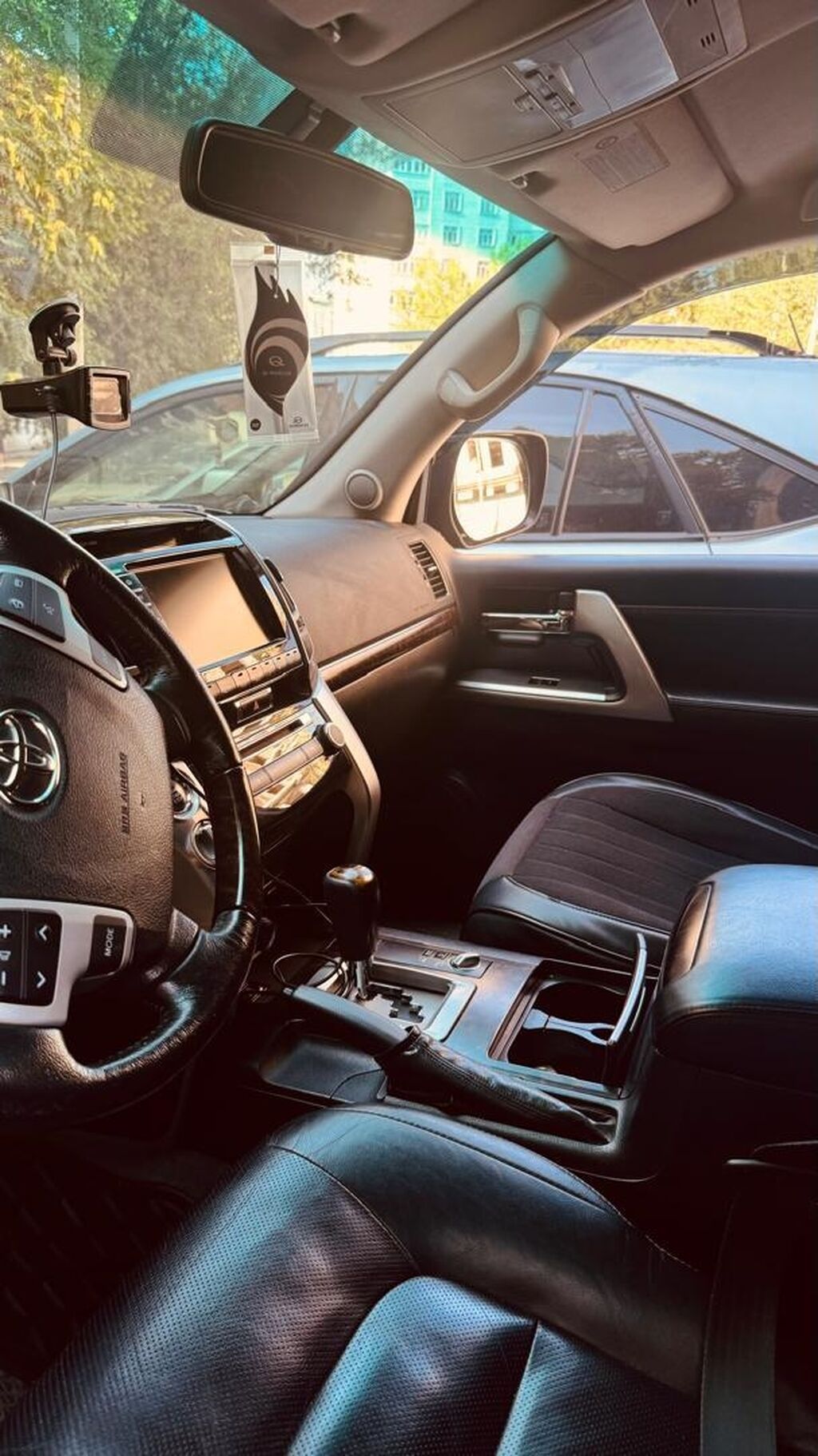 Toyota Land Cruiser: 2012 г., 4.7 л, Автомат, Бензин, Внедорожник: фото 5
