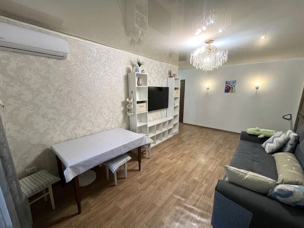 3 комнаты, 62 м², ул. Московская / Манаса (Белинка) Индивидуалка, 2 этаж, Евроремонт: фото 2