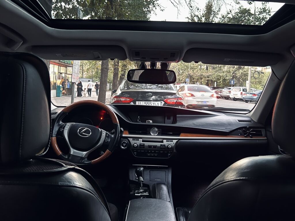 Lexus ES: 2014 г., 2.5 л, Автомат, Гибрид, Седан: фото 8