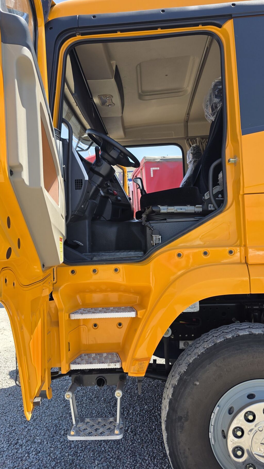Самосвал SHACMAN X3000 6x4 2025 года выпуска - Конфигурация — фото 7