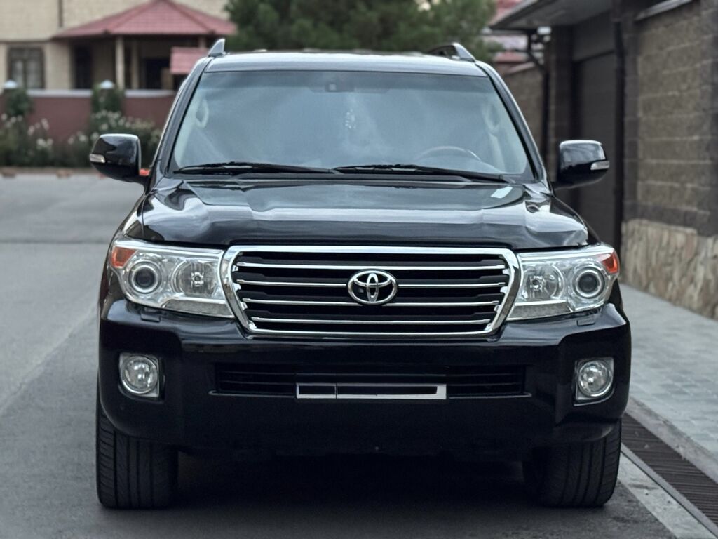 Toyota Land Cruiser: 2014 г., 4.5 л, Автомат, Дизель, Внедорожник: фото 4