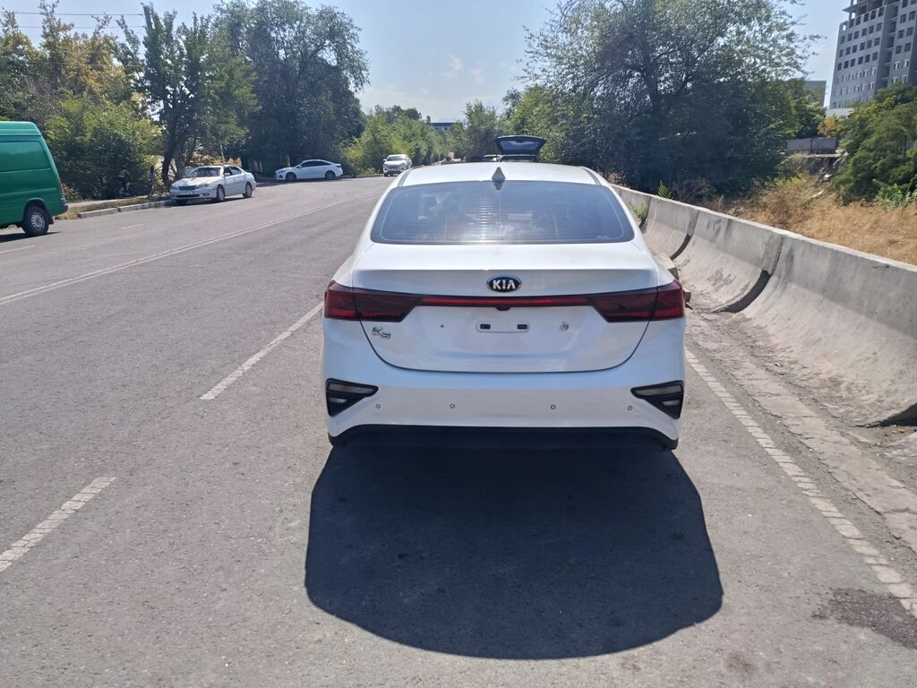 Kia K3: 2021 г., 1.6 л, Автомат, Бензин, Седан: фото 4