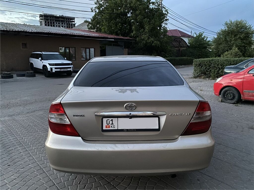 Toyota Camry: 2004 г., 2.4 л, Бензин, Седан: фото 4
