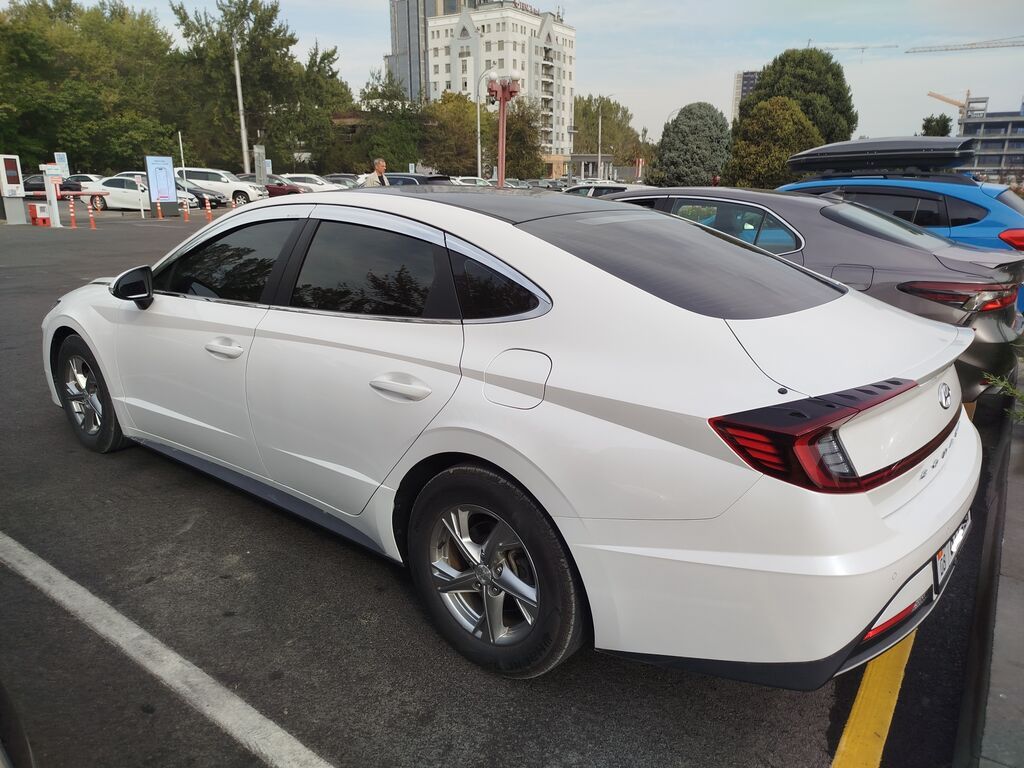 Hyundai Sonata: 2019 г., 2 л, Автомат, Бензин, Седан: фото 2