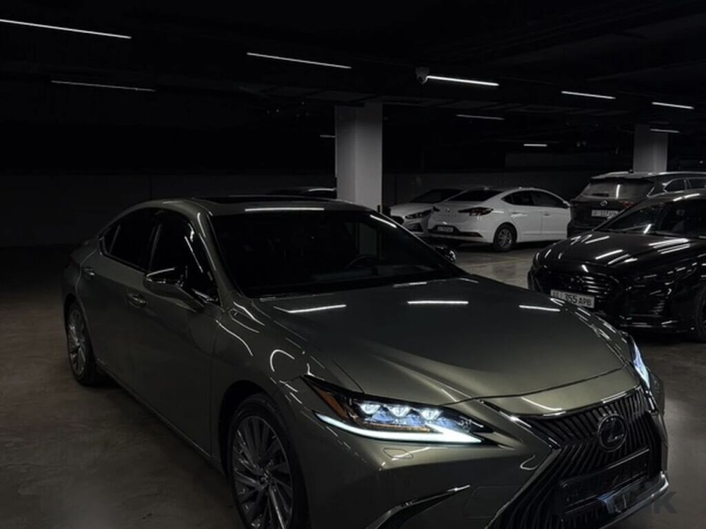 Lexus ES: 2019 г., 2.5 л, Автомат, Гибрид, Седан: фото 5