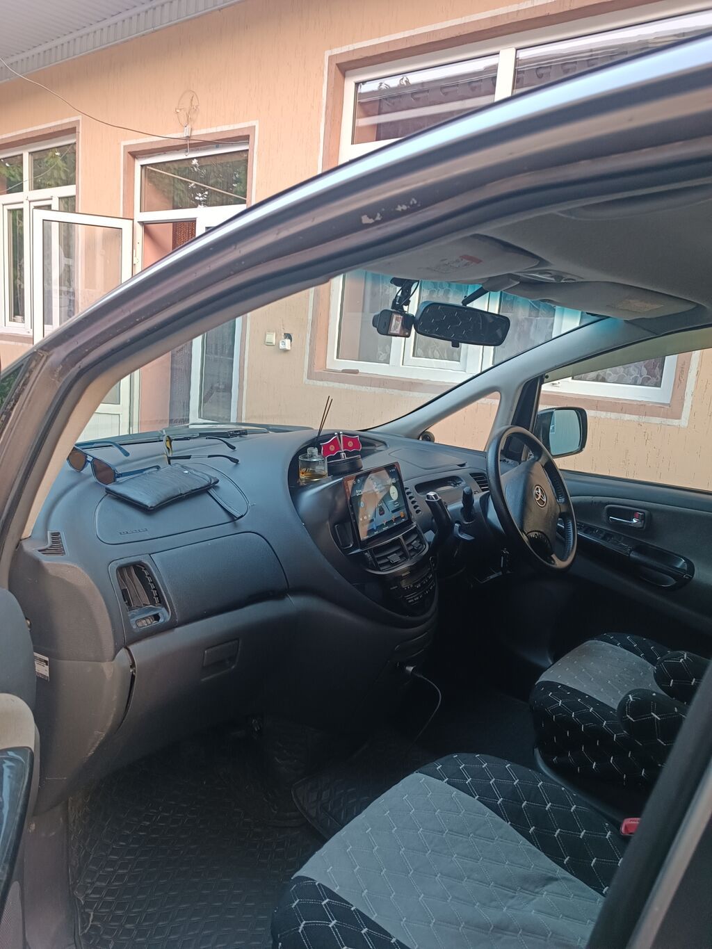 Toyota Estima: 2003 г., 2.4 л, Вариатор, Газ, Минивэн: фото 3