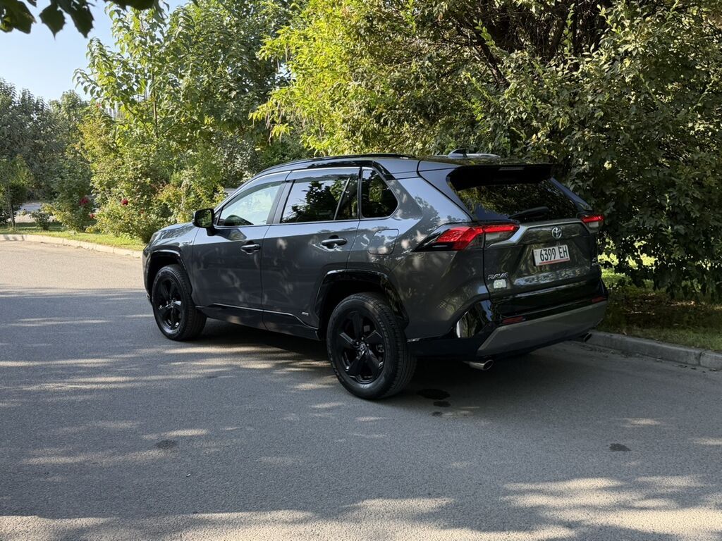 Toyota RAV4: 2020 г., 2.5 л, Вариатор, Гибрид, Кроссовер: фото 5