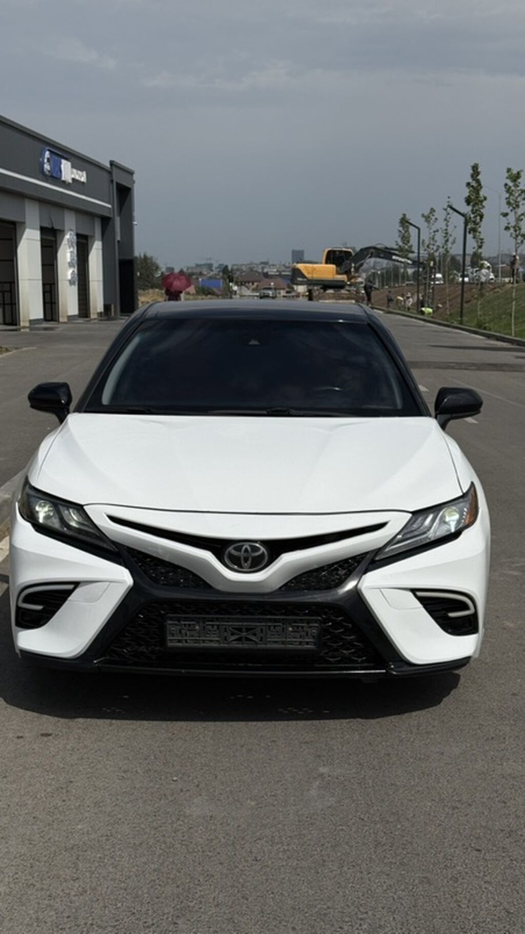 Toyota Camry: 2020 г., 2.5 л, Автомат, Бензин, Седан: фото 4