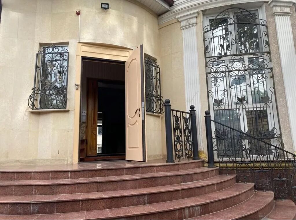 Сдаётся дом под офис или коммерцию на Тыныстанова, 700 м²: фото 4