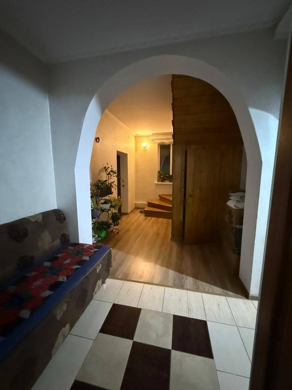 5 комнат, 140 м², 4 соток, Бишкек, Арча-Бешик ж/м Собственник: фото 4