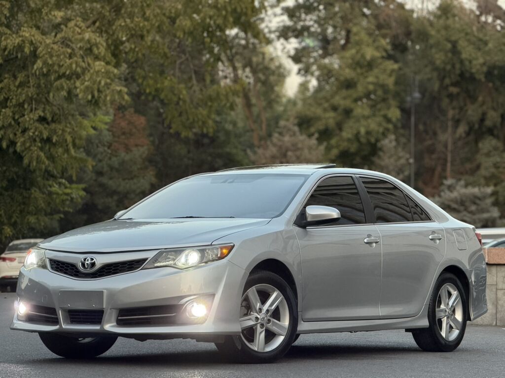 Toyota Camry: 2014 г., 2.5 л, Автомат, Бензин, Седан: фото 5