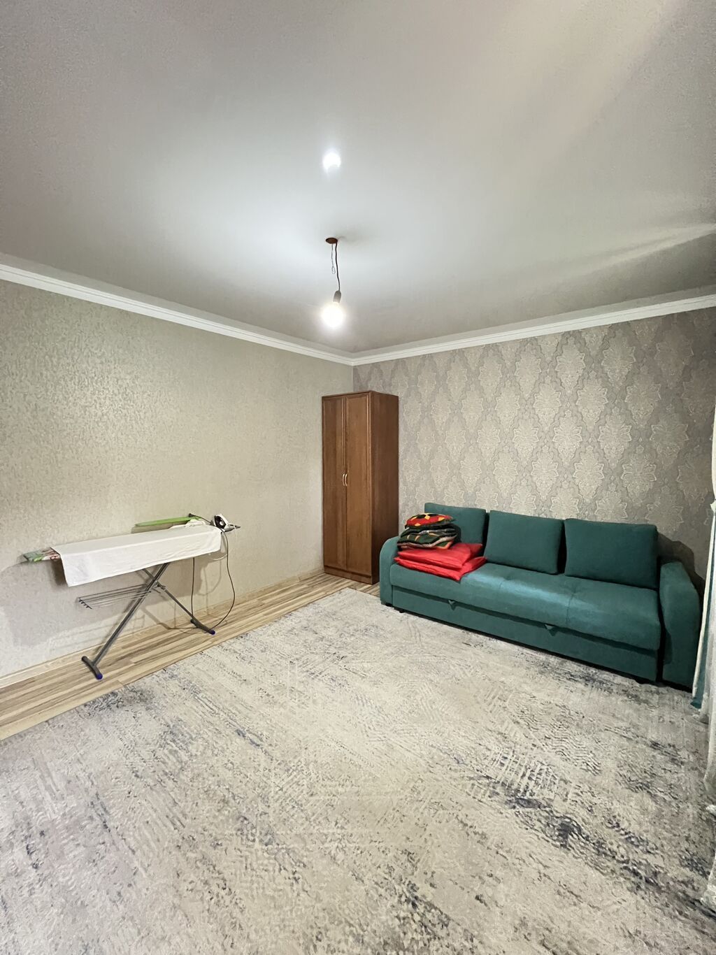 3 комнаты, 70 м², 4 соток, Бишкек, Западный (новый) автовокзал Риэлтор: фото 3