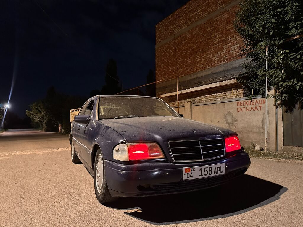 Mercedes-Benz C-Class: 1994 г., 1.8 л, Автомат, Бензин, Седан: фото 2