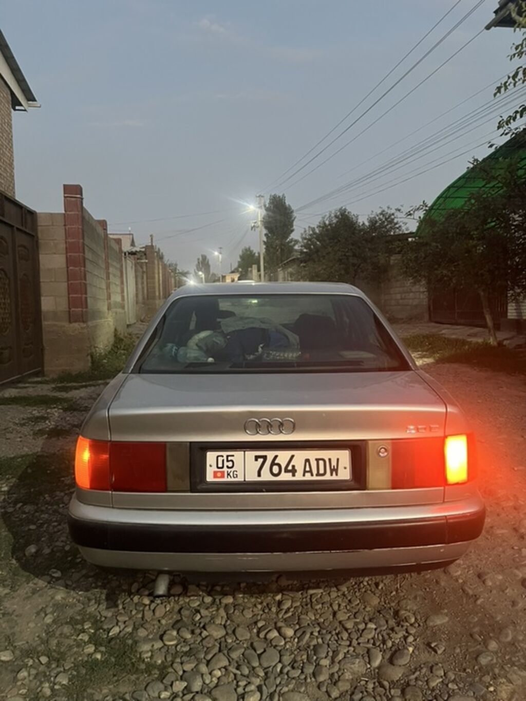 Audi 100: 1991 г., 2 л, Механика, Бензин, Седан: фото 6
