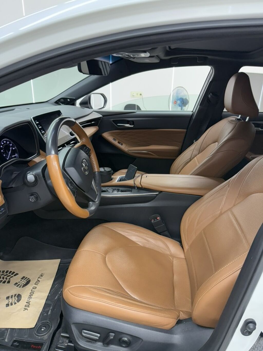 Toyota Avalon: 2021 г., 2.5 л, Автомат, Гибрид, Седан: фото 3