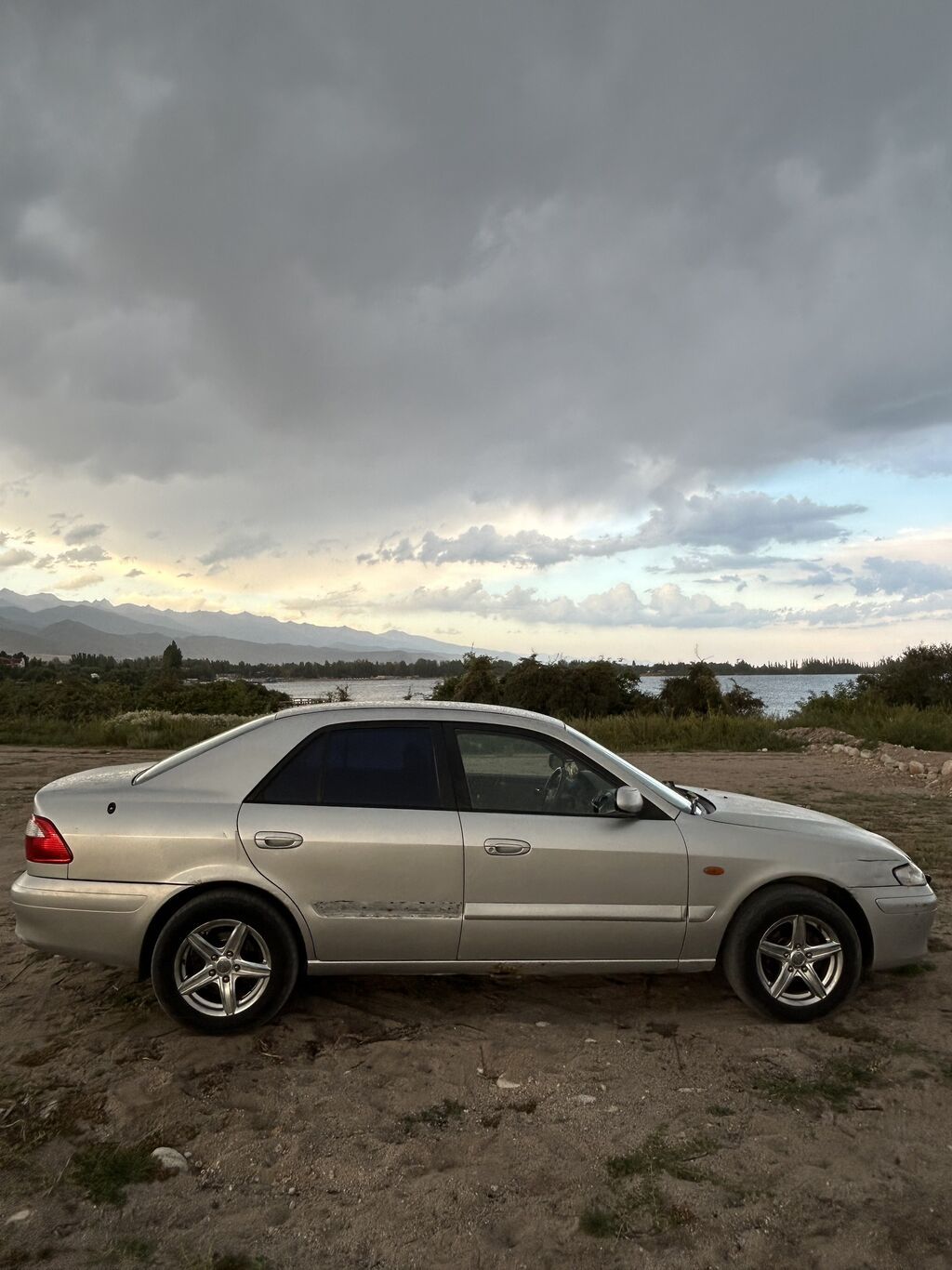 Mazda 626: 2001 г., 2 л, Бензин, Седан: фото 4
