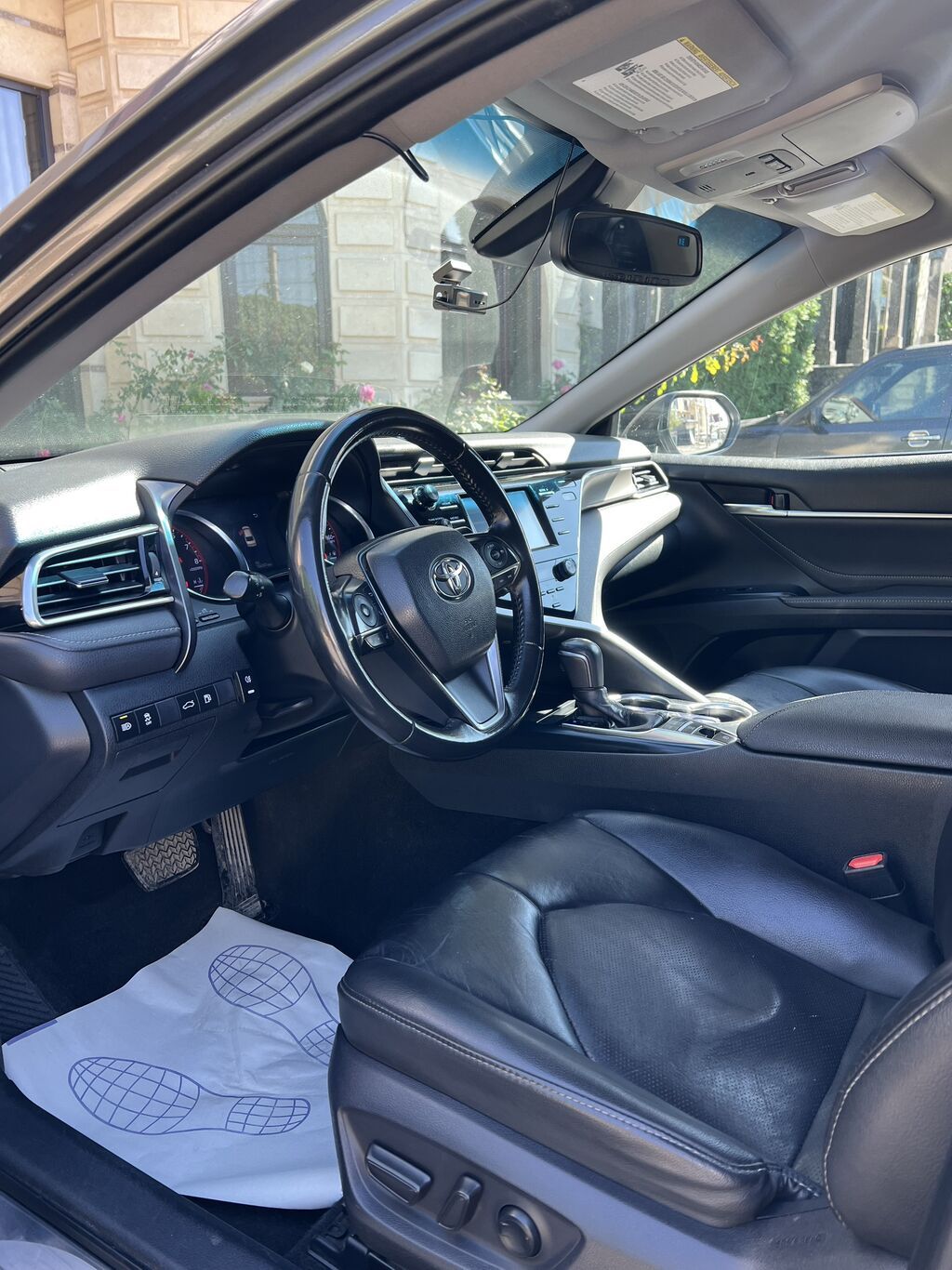 Toyota Camry: 2018 г., 2.5 л, Автомат, Бензин, Седан: фото 8