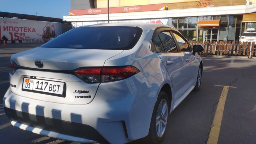 Toyota Levin: 2021 г., 1.8 л, Автомат, Гибрид, Седан: фото 4