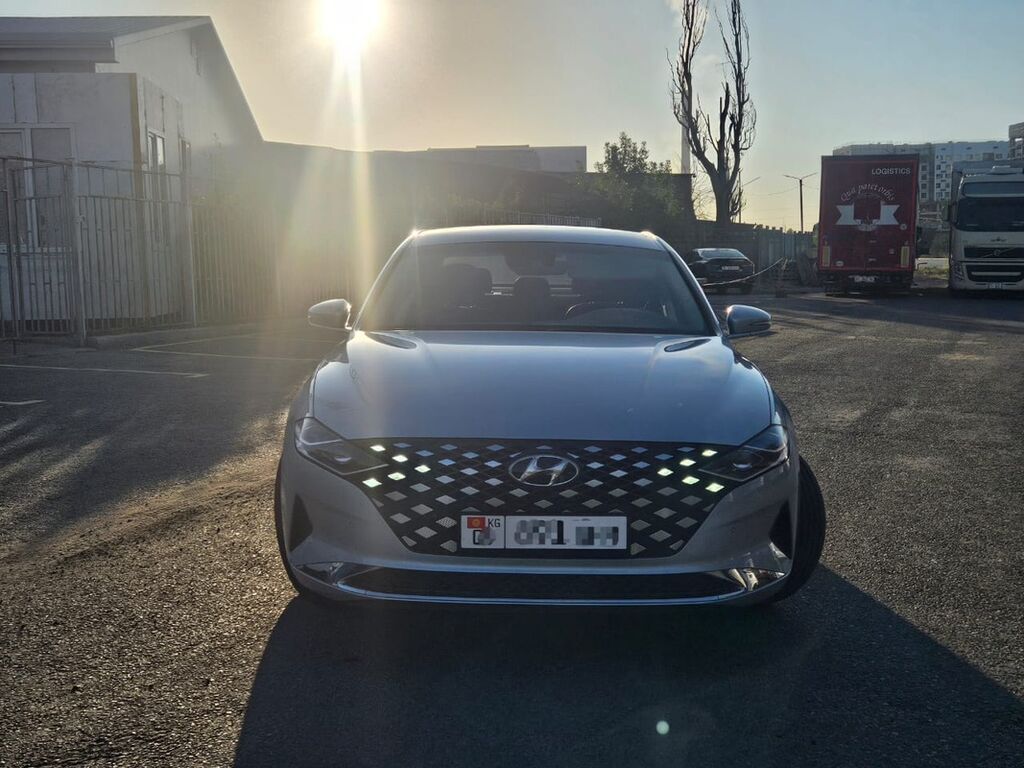 ПРОДАЮ HYUNDAI GRANDEUR Цвет: Серебро Двигатель: 3.0 л: фото 5