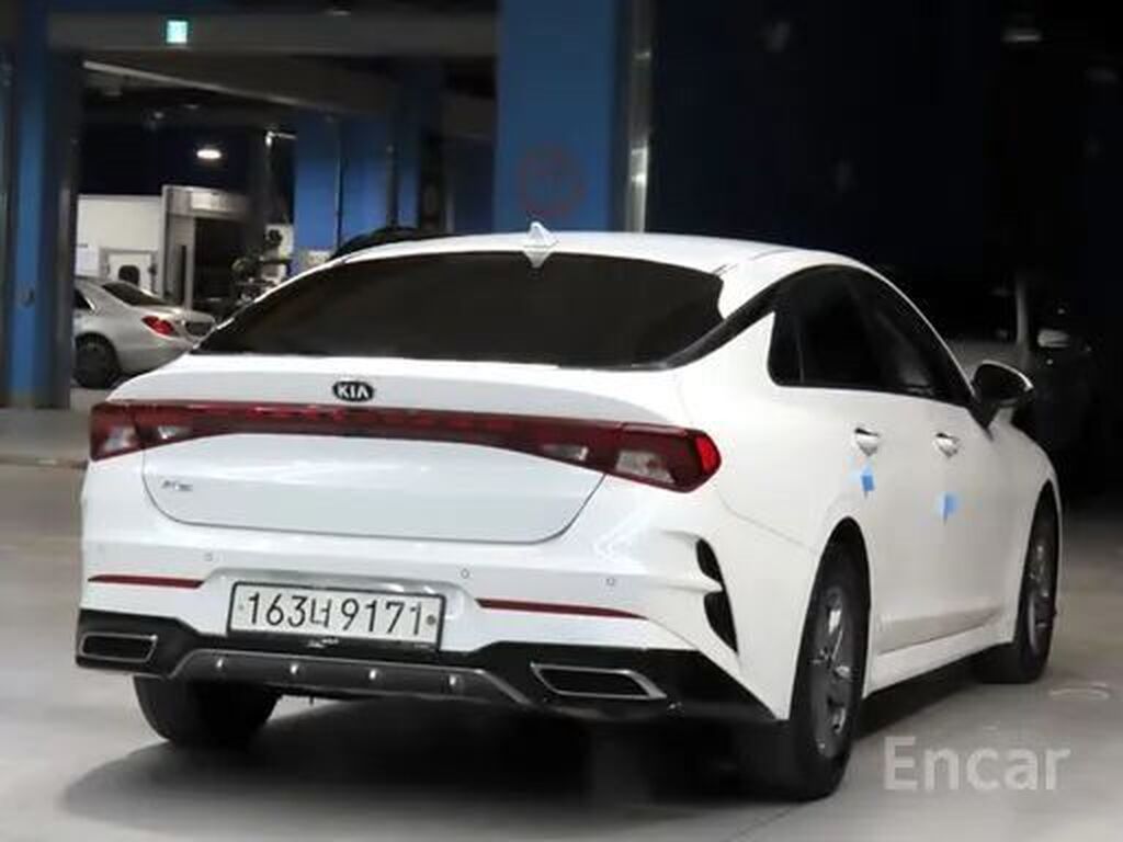 Kia K5: 2020 г., 2 л, Автомат, Газ, Седан: фото 2
